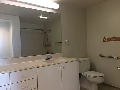 Photo - "Charming 1-Bedroom Oasis in the Heart of Oakland – Your Perfect Urban Retreat Awaits!"