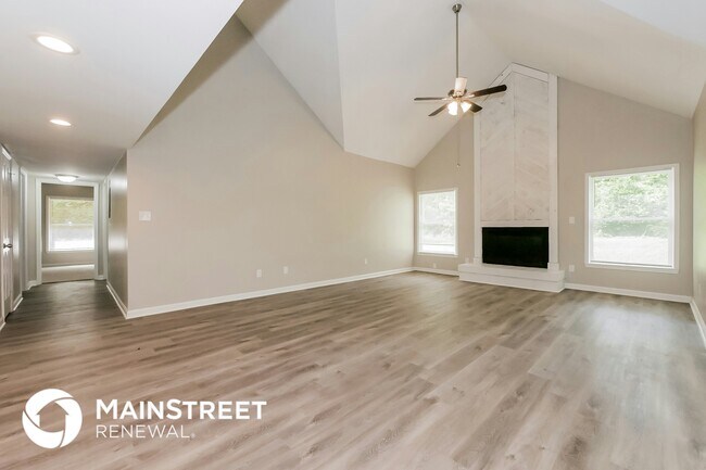 Photo - 2242 Marion Ln