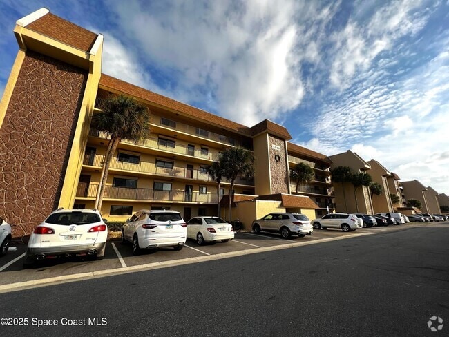 Building Photo - 8500 Ridgewood Ave Unit 1-303 Rental