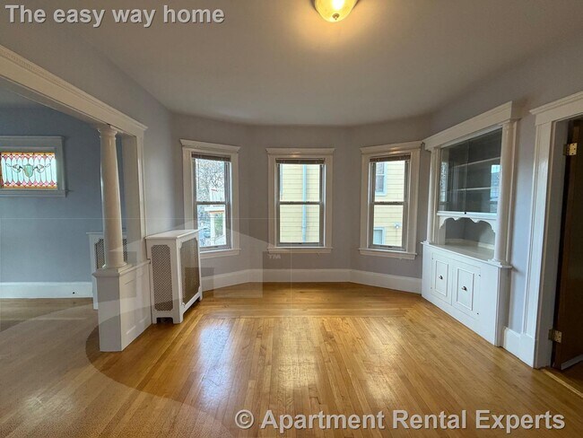 Photo - 127 Walnut St Unidad #2