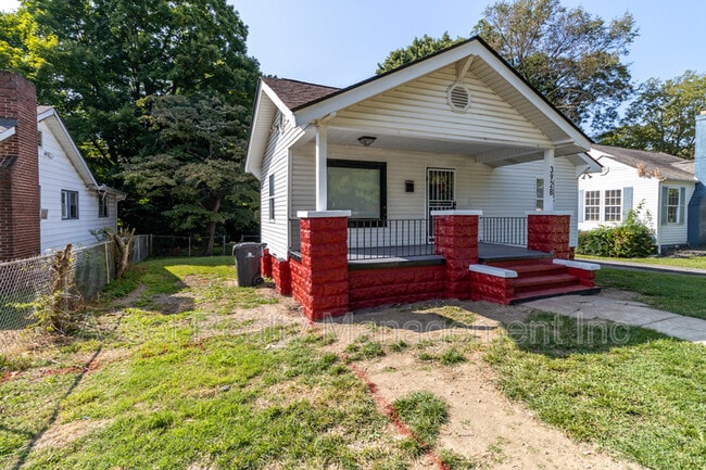 Building Photo - 3928 Porter Ave Rental
