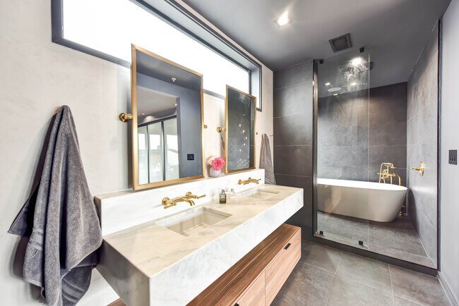 1349 Randolph St NW Unit PH