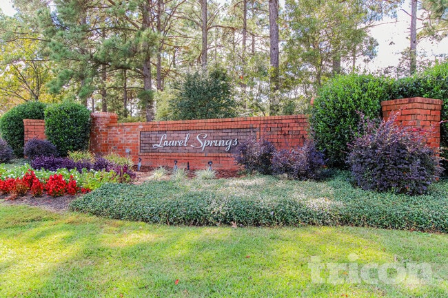 Photo - 22 Crimson Ct