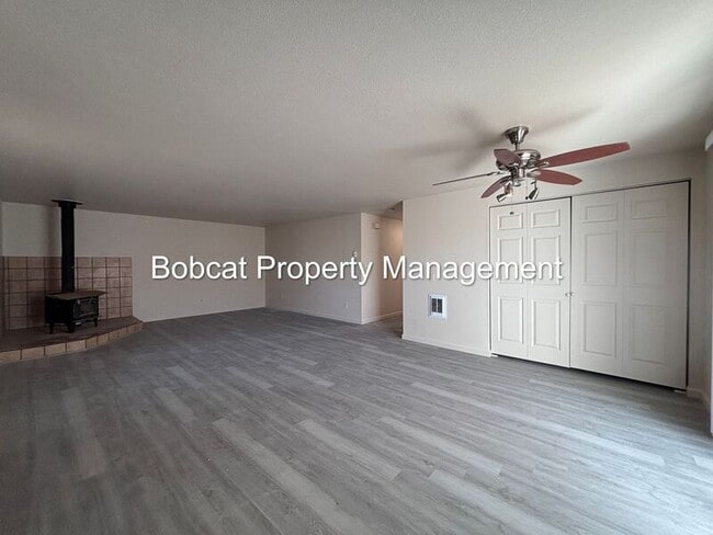 Photo - 1414 Kimmerling Rd Unit B