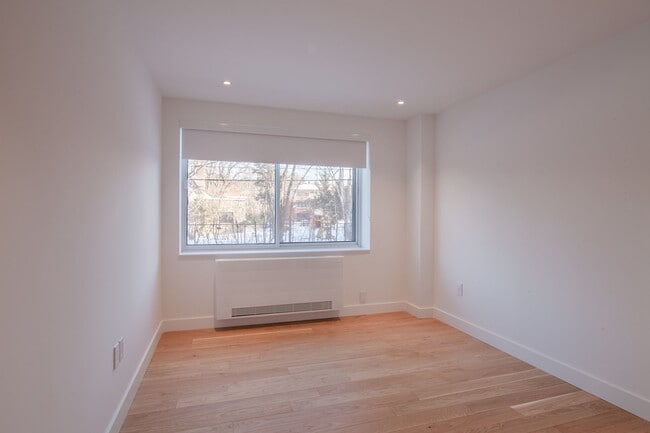 Photo - 4555 Av. Bonavista Unit 312