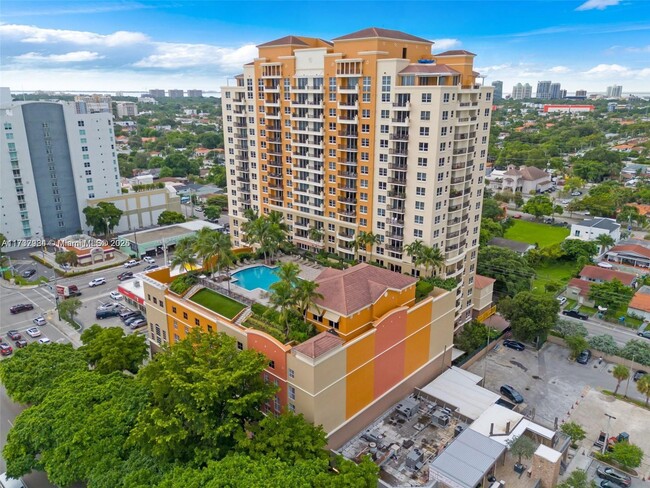 Building Photo - 3232 SW 22nd Terrace Unit 301 Rental
