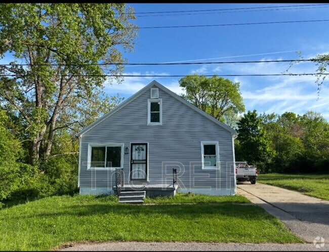 Building Photo - 1404 E Kurtz Ave Rental