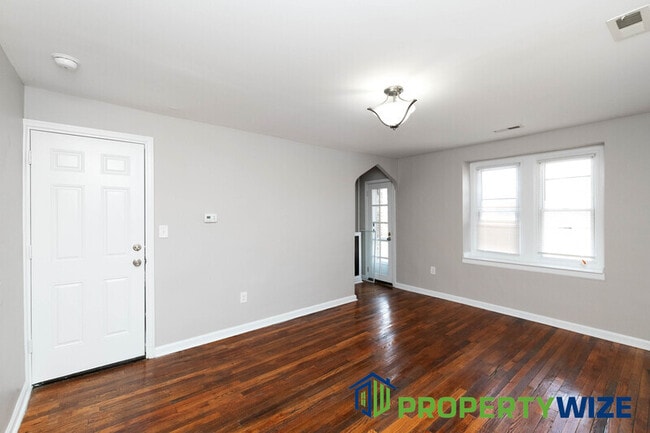 Photo - 4217 Chatham Rd
