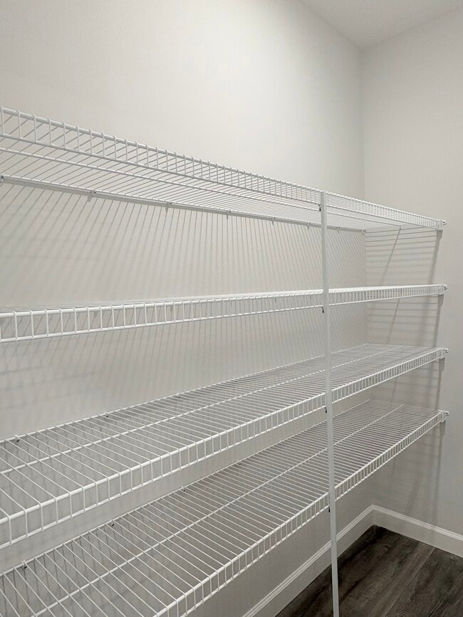 Photo - 868 Rodeo Ln