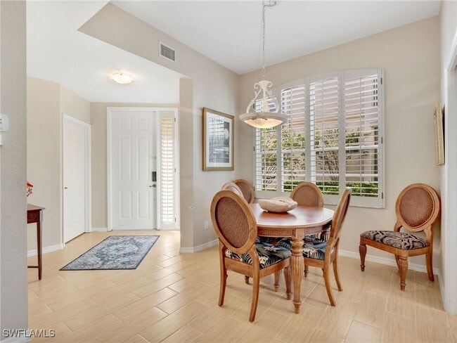 Photo - 9071 Las Maderas Dr Unit 101