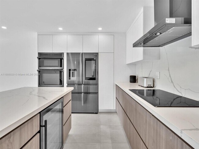 Photo - 1101 River Reach Dr Unit #302