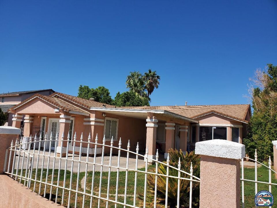 Photo - 1049 Horizon St