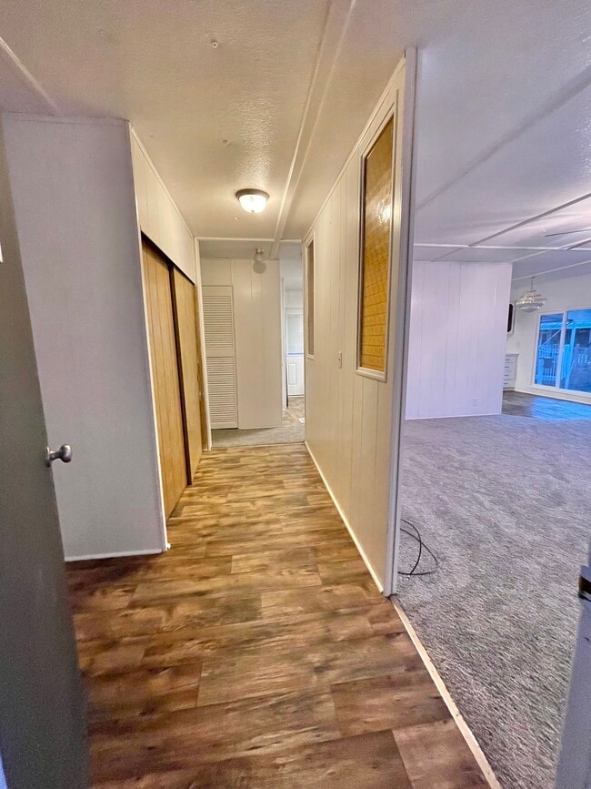 Photo - 2322 Tacoma Rd E Unit 9