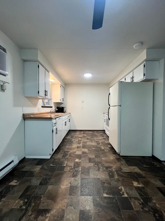 Photo - 500/502 Conway Pl* Unit 502 Conway Pl