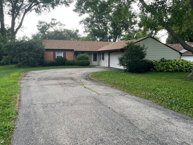 Building Photo - 149 Mellbrook Rd