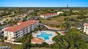 Building Photo - 4013 Palm Tree Blvd Unit 301