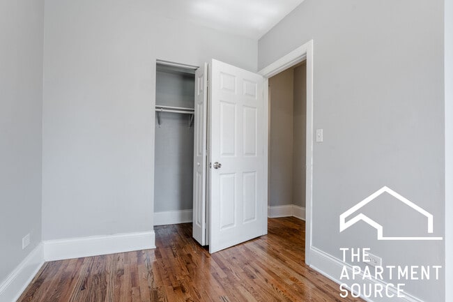 Photo - 3614 W George St
