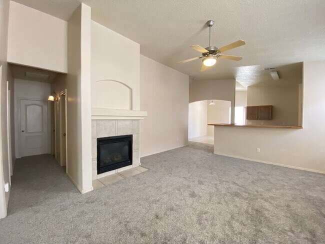 Photo - Spacious 3BR w/Office in the Cabezon Subdivion
