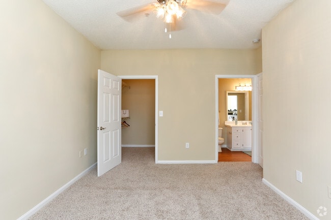 Photo - Greys Harbor at Lake Norman