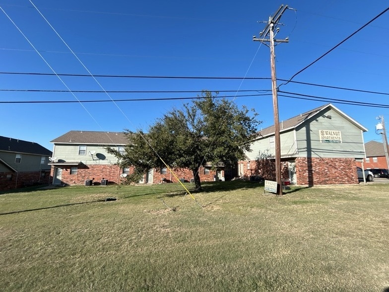 Photo - 807 W Walnut St Unidad C2