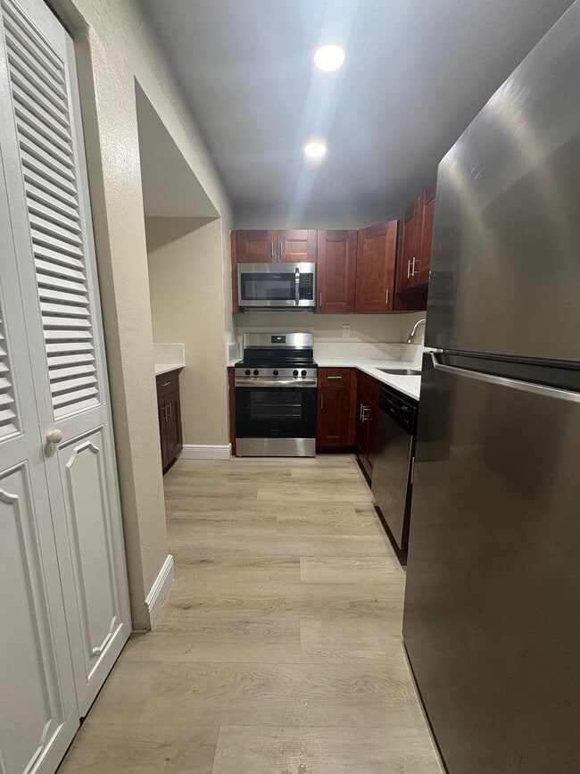 Photo - 5861 NW 16th Pl Unit 303