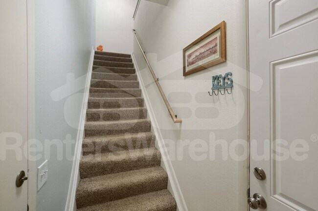 Photo - 9195 E Lehigh Ave