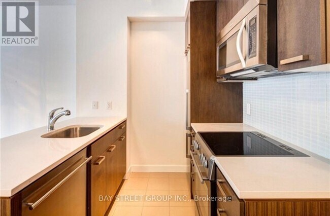 Photo - 295 Adelaide St W Unit 3305