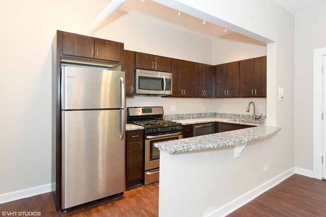 Photo - 644 W Wrightwood Ave Unit 6