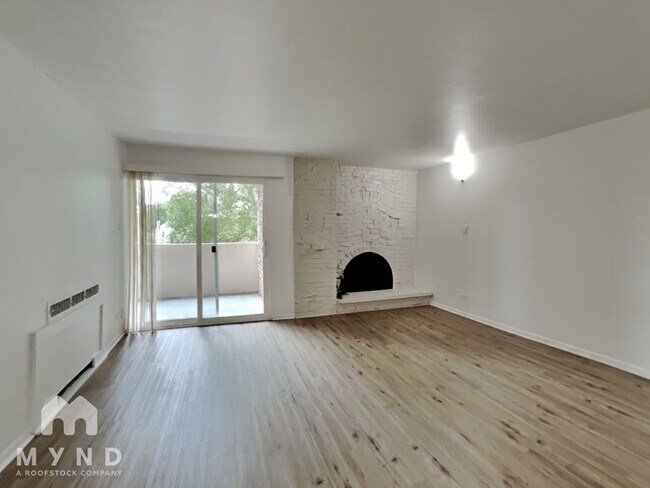 Photo - 1366 Garfield St Unit 409