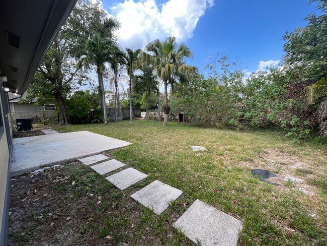Photo - 3/2 Home For Rent- Palm Springs FL
