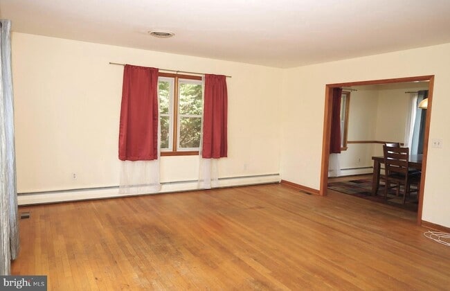 Photo - 7135 Bowers Rd