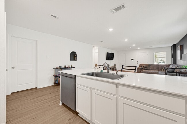 Photo - 22326 Mountain Pne Dr