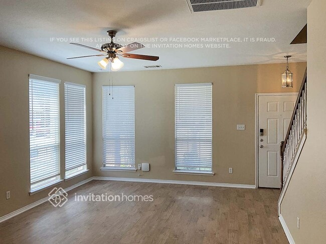 Photo - 1233 Juniper Ln