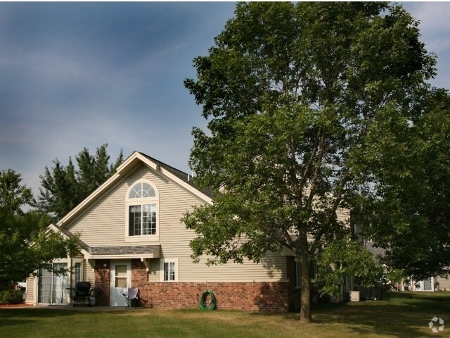 Birch Lake Townhomes For Rent in White Bear Lake, MN | ForRent.com