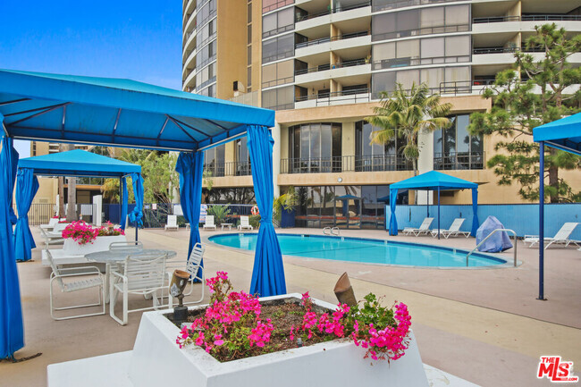 Building Photo - 4316 Marina City Dr Unit 521C Rental