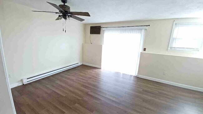 Photo - 200 Manville Hill Rd Unit F121