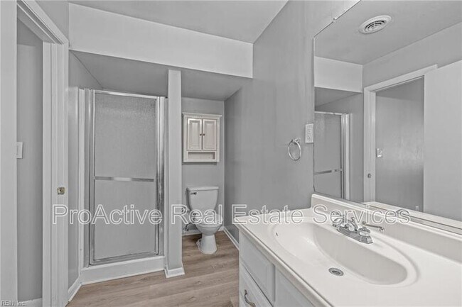 Photo - 1729 Pompey St