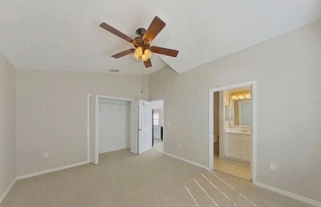 Photo - 2412 Cedarfield Ln