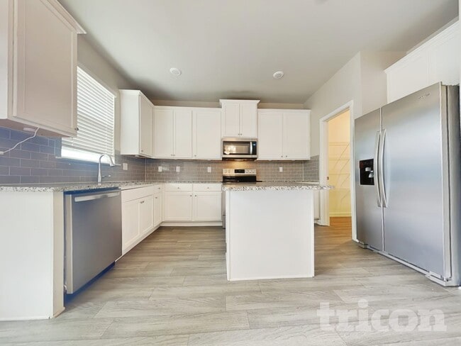 Photo - 7528 Congregation St