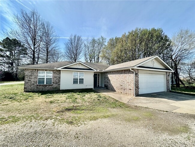 Photo - 639 E Hwy 264