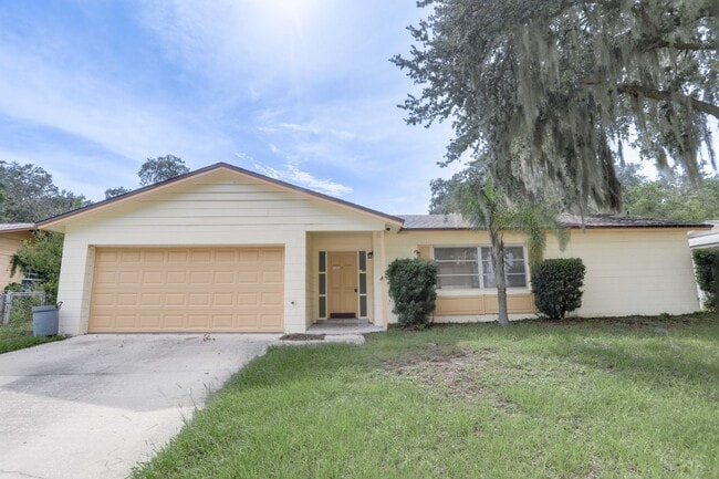 Building Photo - 3086 Bluebrook Dr