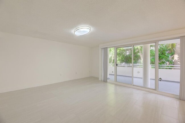 Photo - 2100 Brickell Ave Unit 404