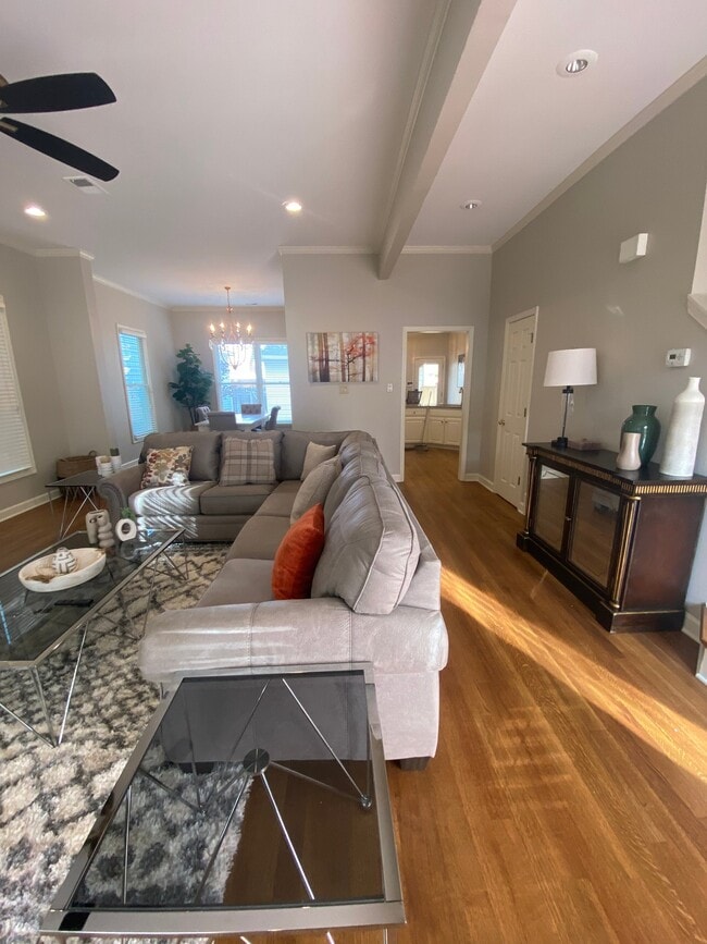 Photo - 1018 Harbor Bend Cir