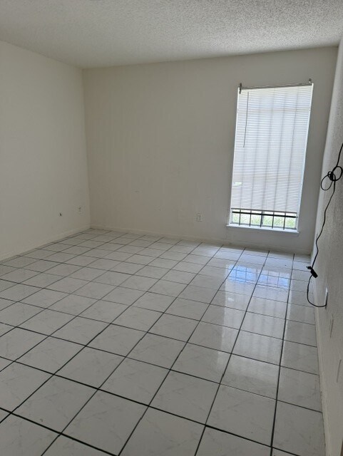 Photo - 10203 Forum Park Dr Unit 142
