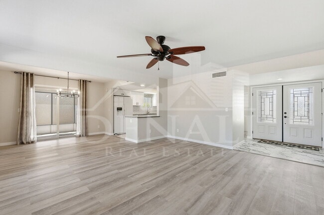 Photo - 10602 E Elmhurst Dr