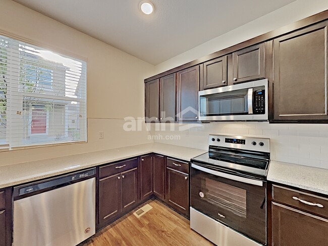 Photo - 4775 Crestone Peak St