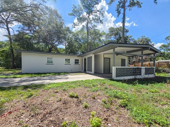 Photo - Beautifully Renovated 3/2 in Madison Park