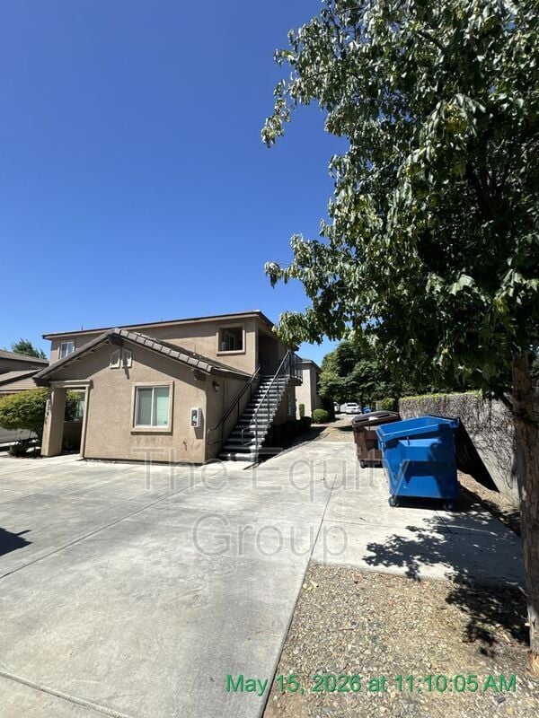 Photo - 2226 W Lark Ave