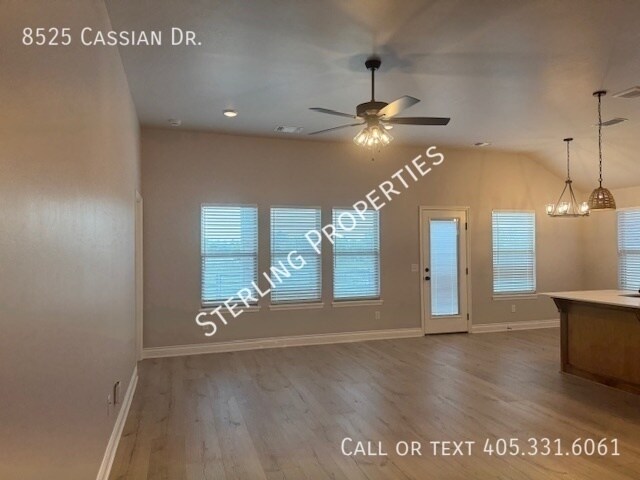 Photo - 8525 Cassian Dr