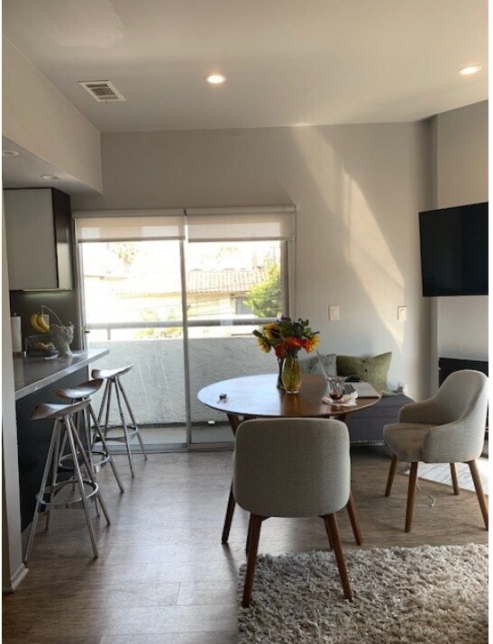 Photo - 11516 Ohio Ave